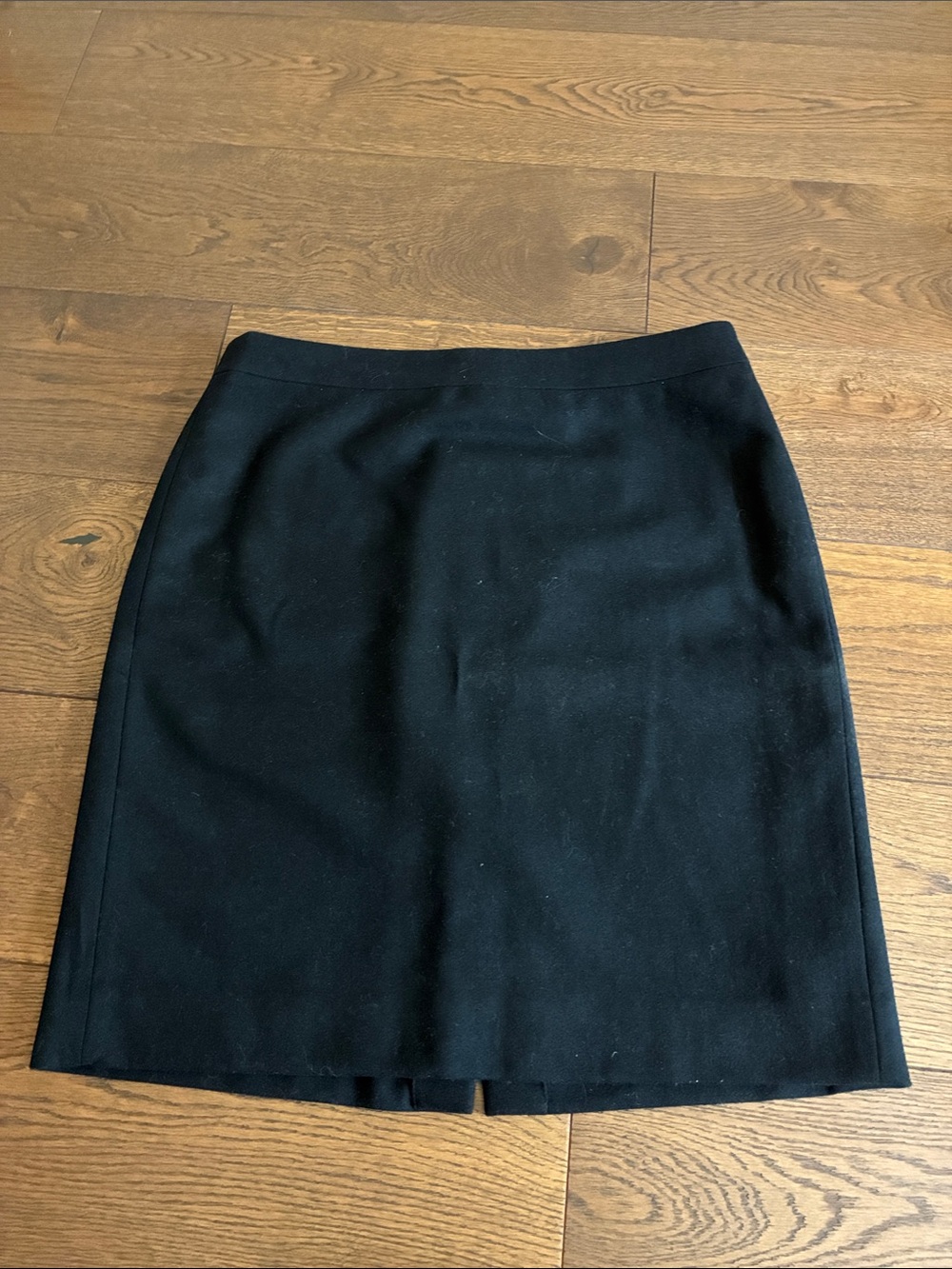 Classic Black Pencil Skirt — Tailored Professional Staple
